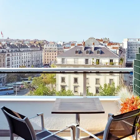 Apartahotel Adagio Mont-blanc 3*